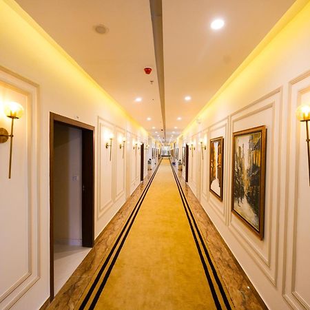 Pavilion Suites - Premium Aparthotel In Bahria Town ラーワルピンディー エクステリア 写真