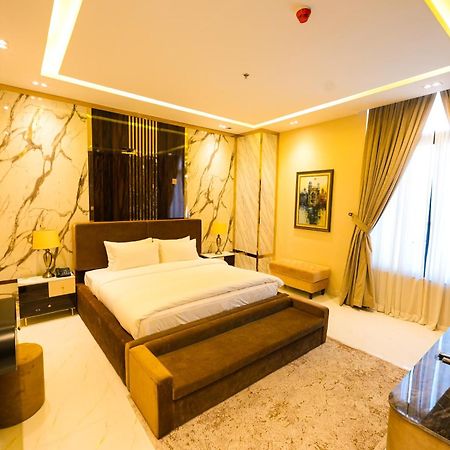 Pavilion Suites - Premium Aparthotel In Bahria Town ラーワルピンディー エクステリア 写真