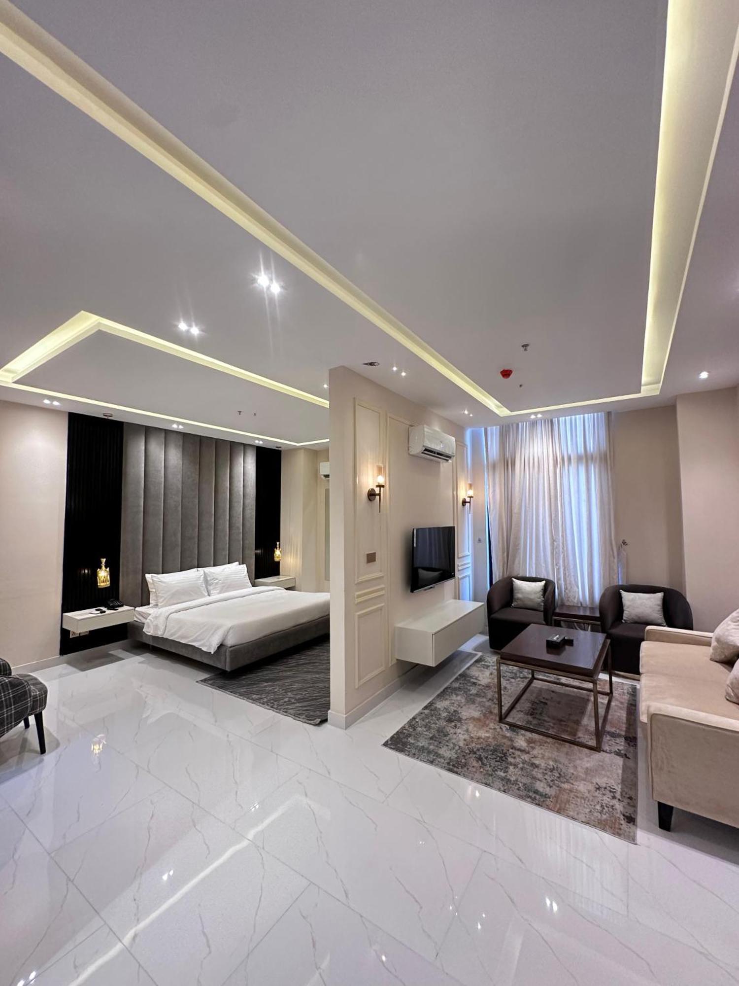 Pavilion Suites - Premium Aparthotel In Bahria Town ラーワルピンディー エクステリア 写真