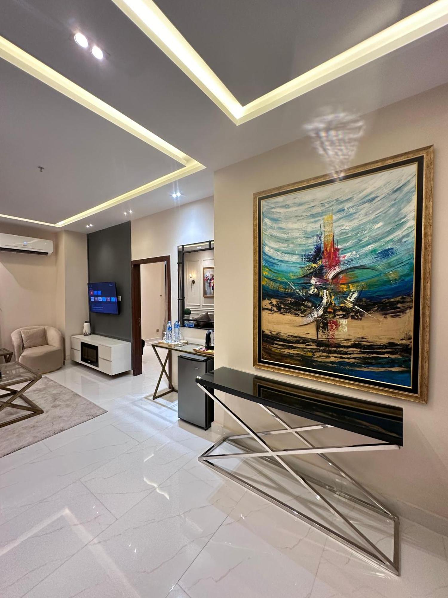 Pavilion Suites - Premium Aparthotel In Bahria Town ラーワルピンディー エクステリア 写真