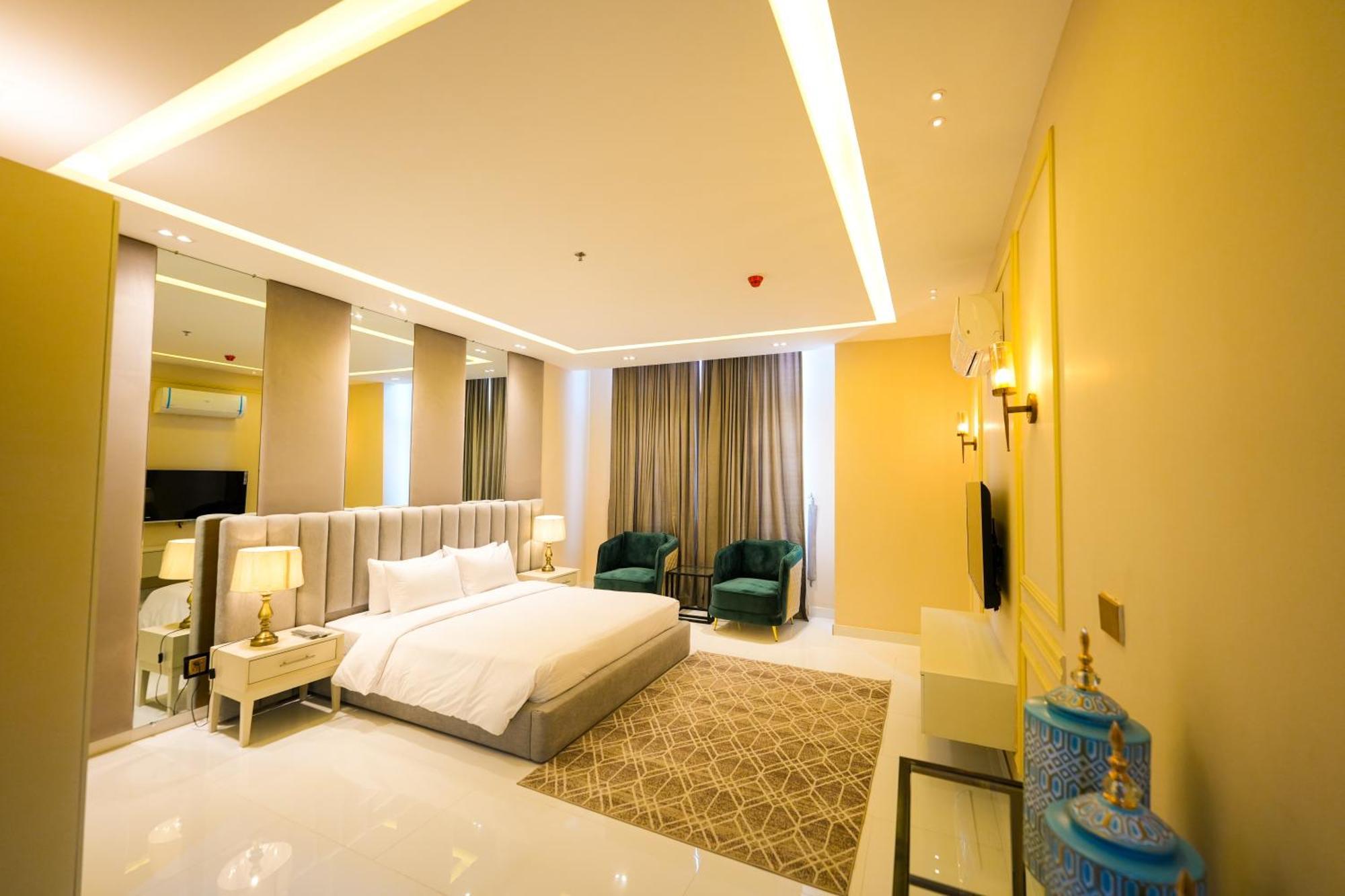 Pavilion Suites - Premium Aparthotel In Bahria Town ラーワルピンディー エクステリア 写真