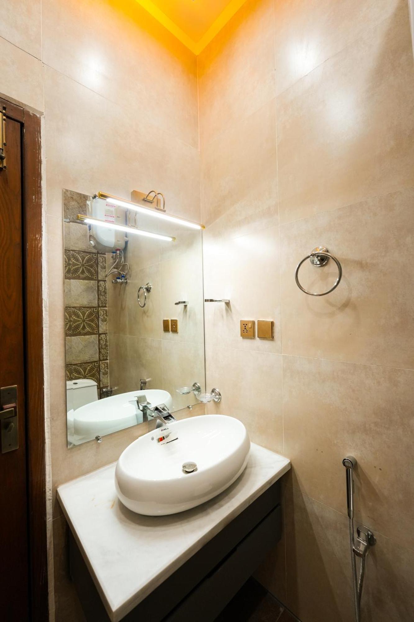Pavilion Suites - Premium Aparthotel In Bahria Town ラーワルピンディー エクステリア 写真
