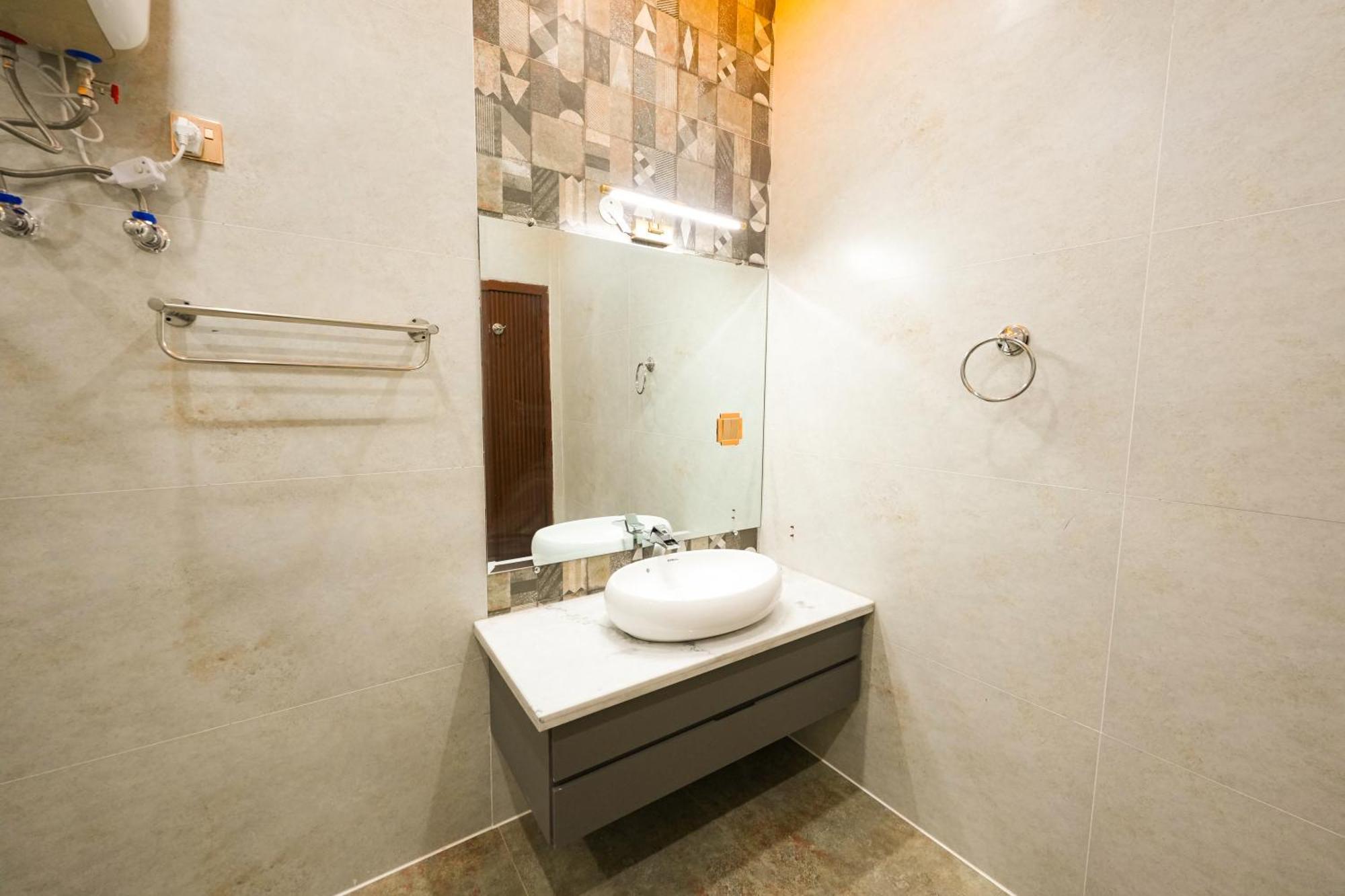 Pavilion Suites - Premium Aparthotel In Bahria Town ラーワルピンディー エクステリア 写真